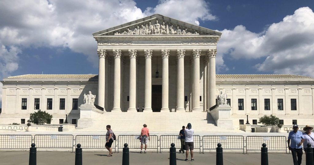 scotus-photo-aug-29-2048x1328